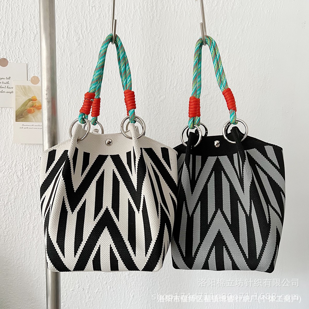 Sac à main tricoté pour femme  - Travel Accessories Tech avis et prix