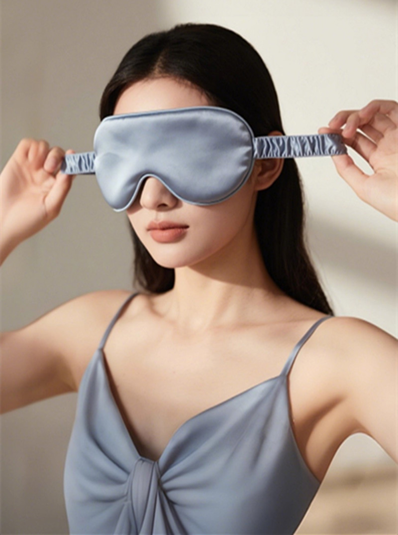 Masque de sommeil en soie, cac - Travel Accessories avis et prix