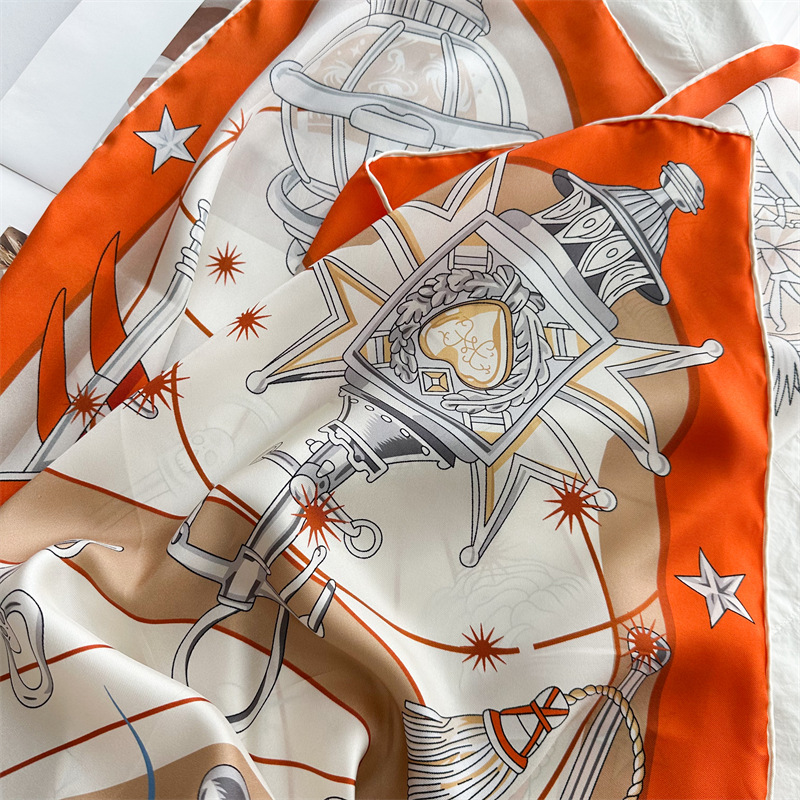 Marque de luxe Foulard grands  - Travel Accessories Brand avis et prix