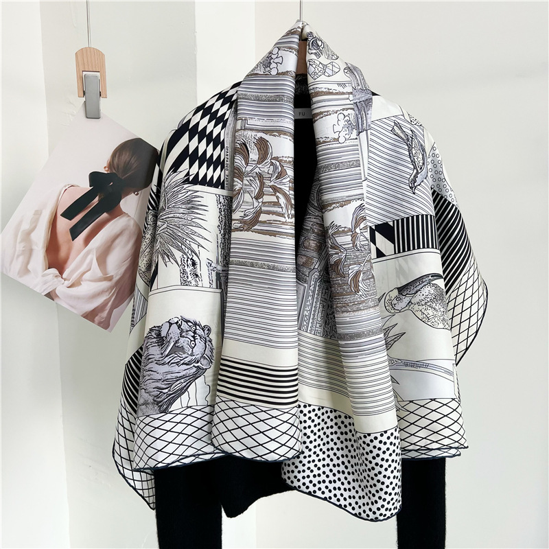 Grands foulards en soie de mar - Travel Accessories Brand avis et prix
